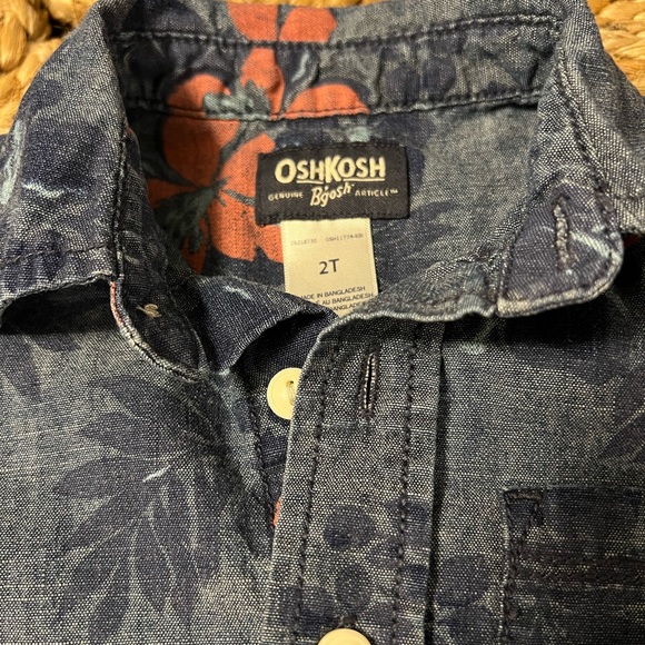 2T OshKosh Button Down Shirts - Picture 6 of 6